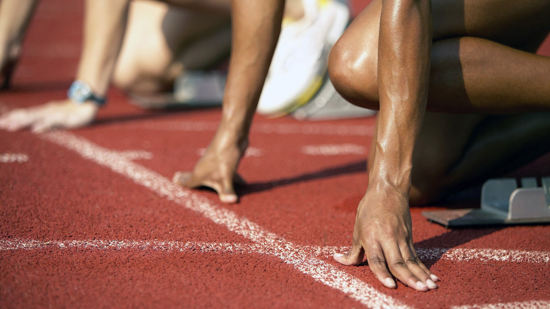 九游游戏-体育教育与科技融合实验课荣获教学创新奖，体育和教育融合